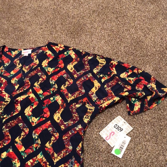 Lularoe Multicolored Lindsay Size Small NWT - Picture 4 of 5
